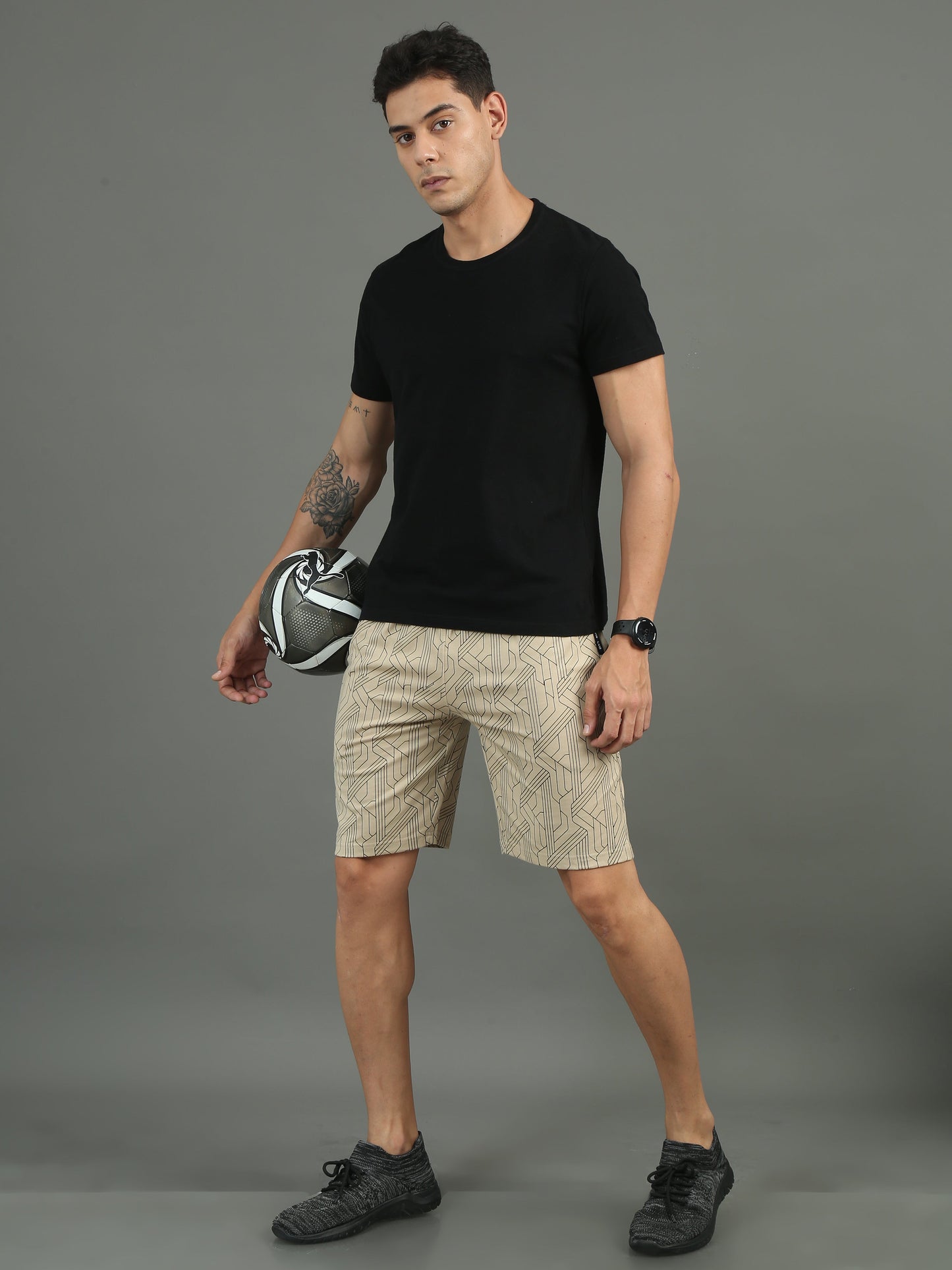 Mens Premium Beige Shorts With Allover Print TK733