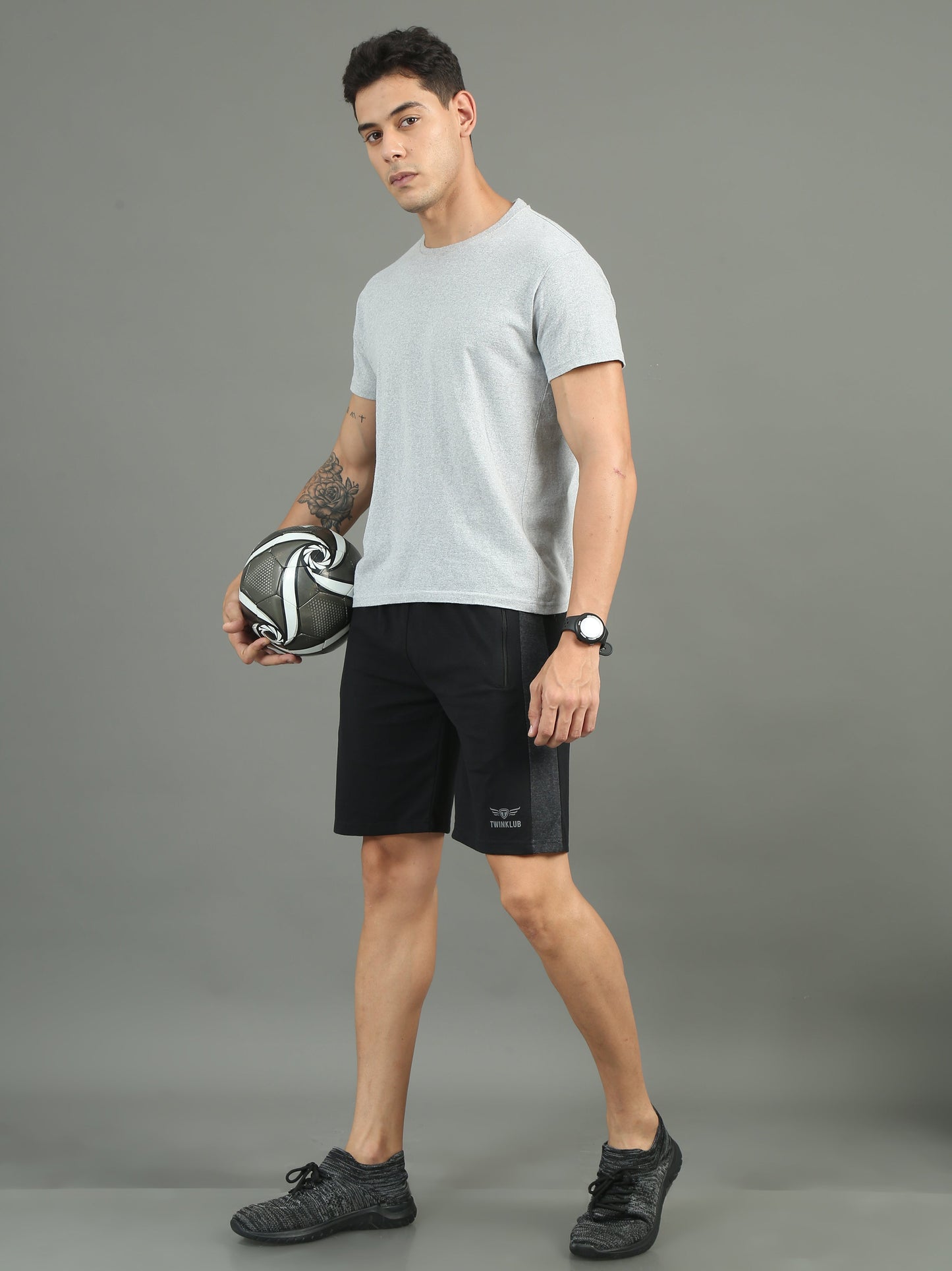 Mens Premium Black Shorts With Side Cut And Zip Pockets TK711